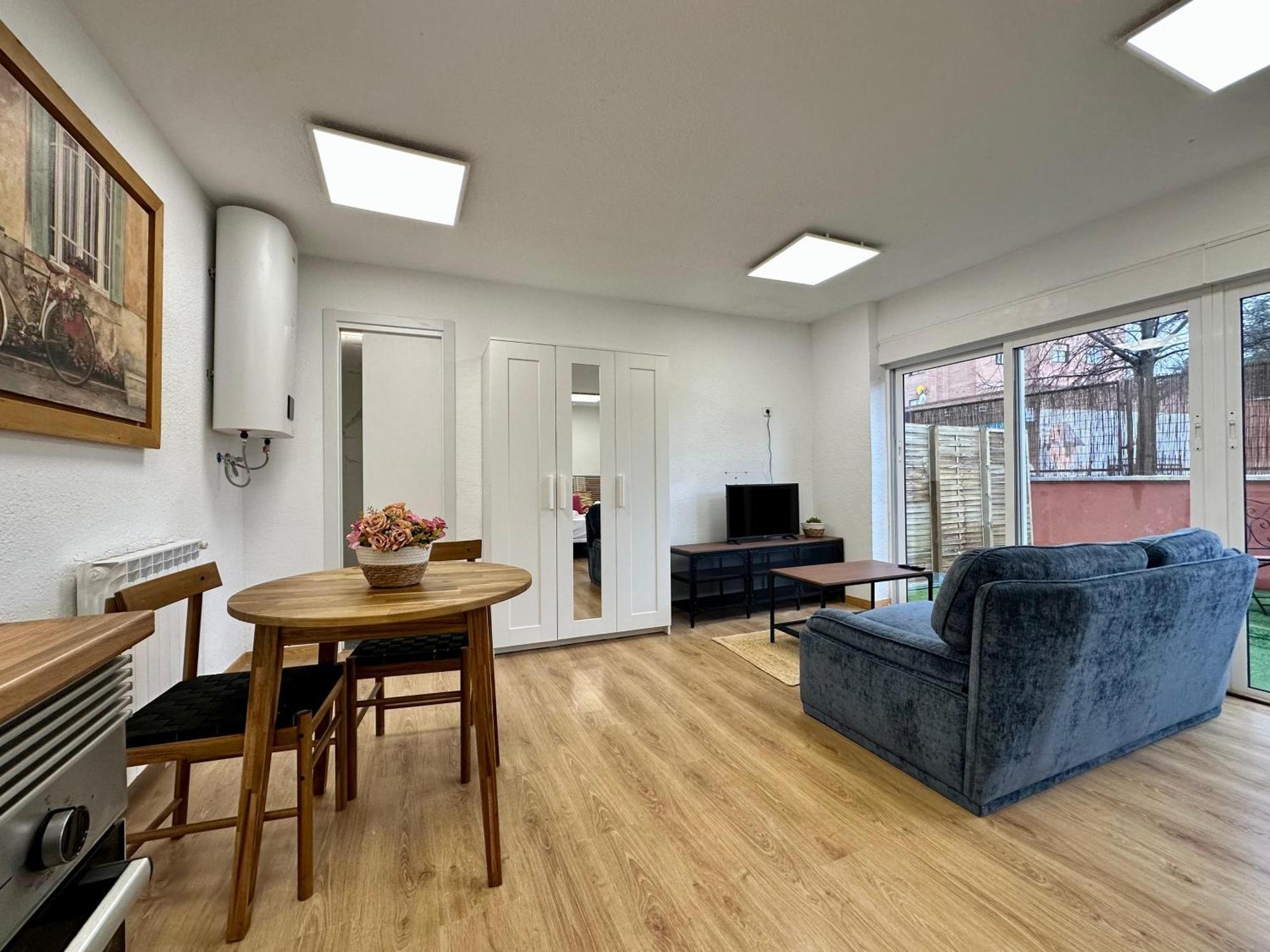 Appartamento Fantastica Casa Con Jardin Madrid