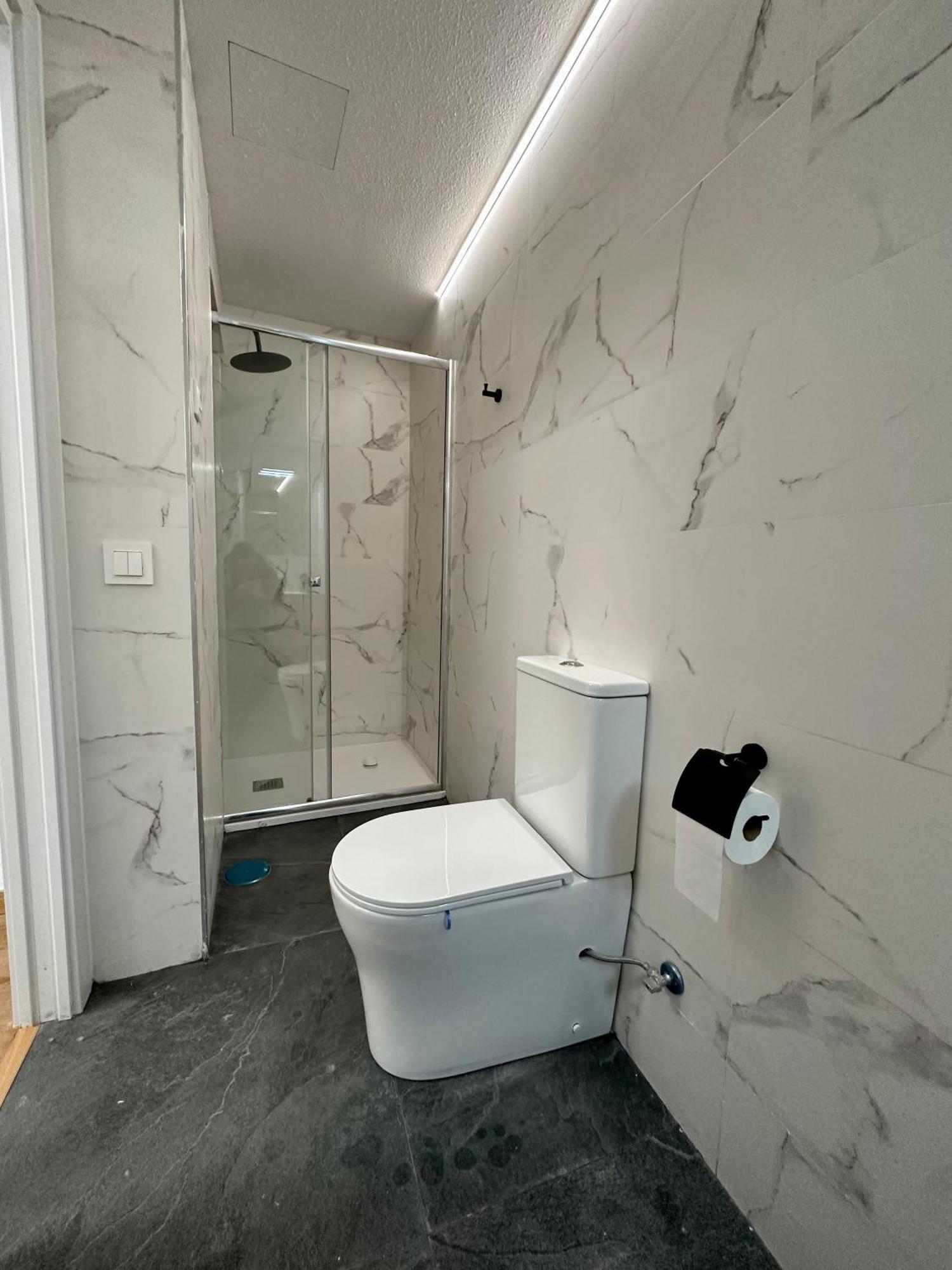 Apartamento Fantastica Casa Con Jardin Madrid